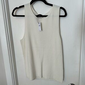 NWT Banana Republic cream sweater tank top with keyhole back size XL